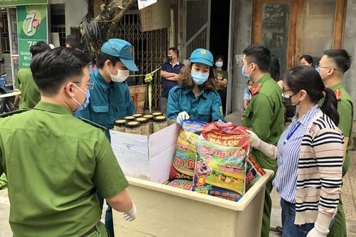 14 ngày trong phố Trúc Bạch