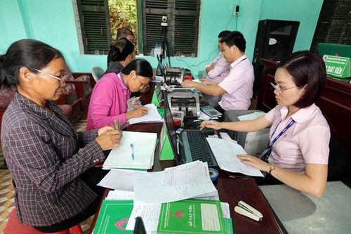 Đề xuất hỗ trợ 12.500 hộ nghèo, cận nghèo bị ảnh hưởng bởi dịch Covid-19