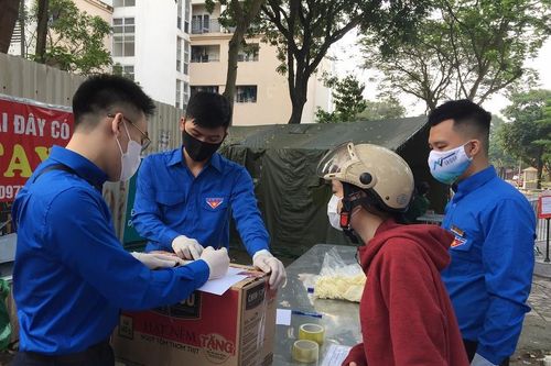 Tuổi trẻ Thủ đô triển khai đội hình hỗ trợ người dân tại khu cách ly