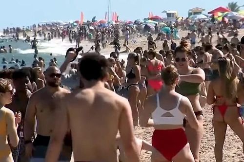 Hàng loạt sinh viên Mỹ nhiễm virus sau khi du lịch kỳ nghỉ xuân