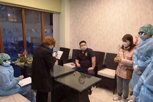Quận Cầu Giấy đẩy nhanh tiến độ rà soát người nhập cảnh từ ngày 7/3