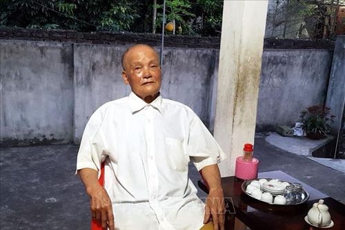 Người thương binh hạng 4/4 lấy tiền trợ cấp để ủng hộ chống dịch COVID-19