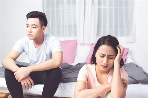 Ghen tuông với chiếc vòng ngọc mà chồng nâng niu, tôi đem đập vỡ rồi điếng người khi biết mình đã phạm phải một sai lầm phải đánh đổi bằng tờ đơn ly hôn