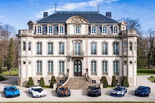 Ngắm 6 siêu xe đắt nhất của Bugatti vừa lần đầu hội ngộ