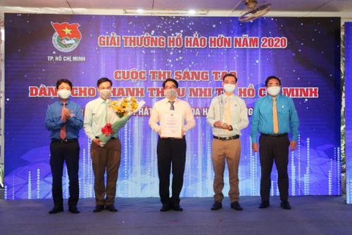 TPHCM: Vinh danh các cá nhân, tập thể đạt giải thưởng Lý Tự Trọng, Hồ Hảo Hớn 2020