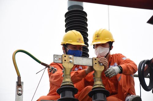 EVNHANOI đảm bảo cấp điện phục vụ công tác ứng phó Covid-19