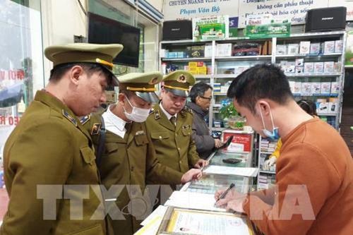 Xử phạt hơn 65 triệu đồng các vi phạm kinh doanh vật tư y tế
