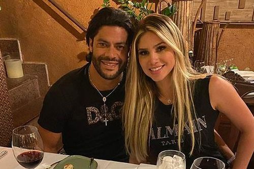 Hulk gây sốc khi cưới cháu gái của vợ cũ