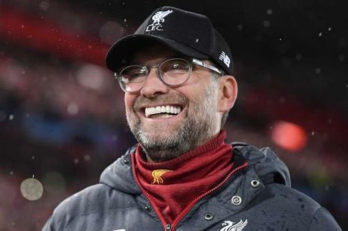 QUAN ĐIỂM: Liverpool hiện tại mạnh hơn Arsenal 2004?