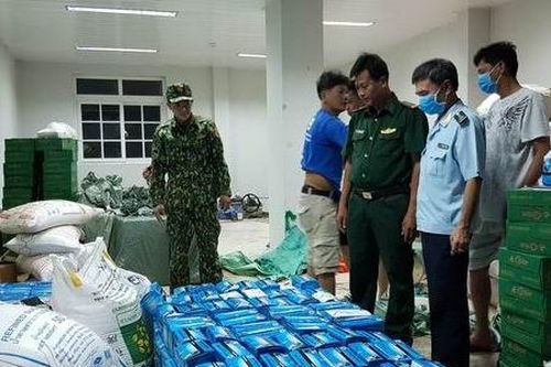 Quy chế tiếp nhận, xử lý tin báo về buôn lậu, hàng giả