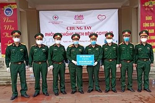 Cục Hậu cần Quân khu 4 chung tay đẩy lùi dịch Covid-19