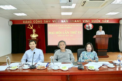 Đồng chí Nguyễn Gia Thụy làm Bí thư Chi bộ Văn phòng Hội Nhà báo Việt Nam nhiệm kỳ 2020 - 2022