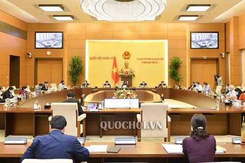 Phiên họp thứ 43 UBTVQH: Mở rộng đầu tư PPP có khả năng dẫn đến rủi ro ở cấp độ quốc gia