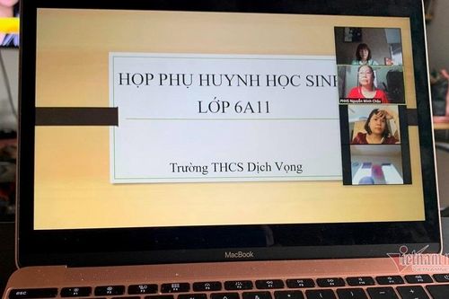 Họp phụ huynh cũng... trực tuyến vì Covid-19
