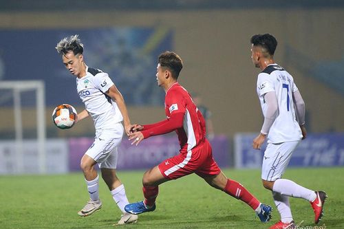 V-League hoãn lần 3 vì dịch Covid-19