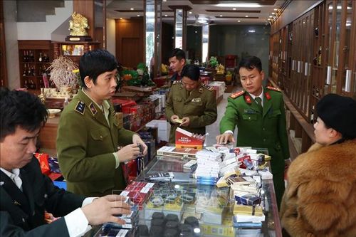 Ban hành Quy chế tiếp nhận, xử lý tin báo về buôn lậu, gian lận thương mại