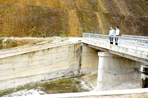 Nhìn từ thực tế