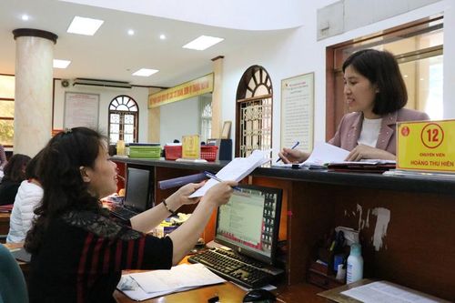 Phấn đấu hoàn thành toàn diện các mục tiêu