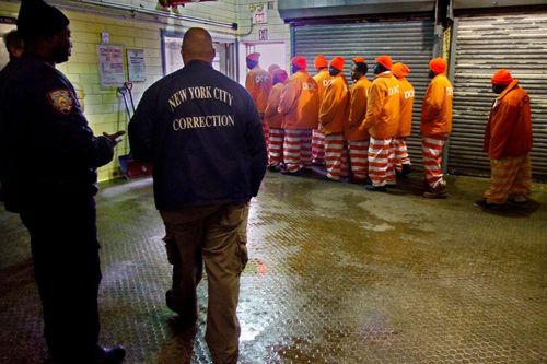 Lo ngại dịch Covid-19, New York phóng thích 300 tù nhân