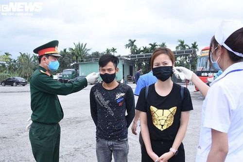 Hải Phòng kiểm soát từng xe ô tô vào thành phố để phòng dịch Covid-19