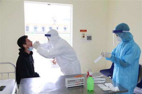 Bộ Y tế yêu cầu sử dụng hiệu quả 100.000 test xét nghiệm Covid-19