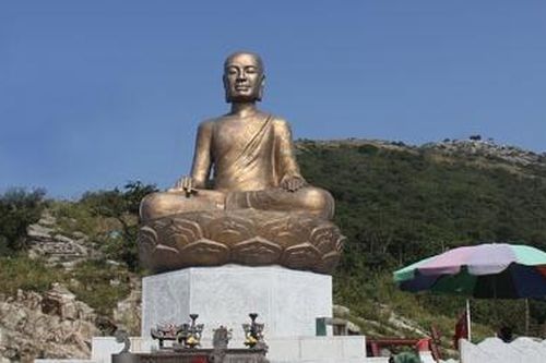 Con đường hoằng dương