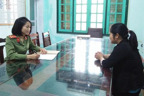 Tung tin có người mắc Covid-19 vì 'nghe nhầm loa xã'