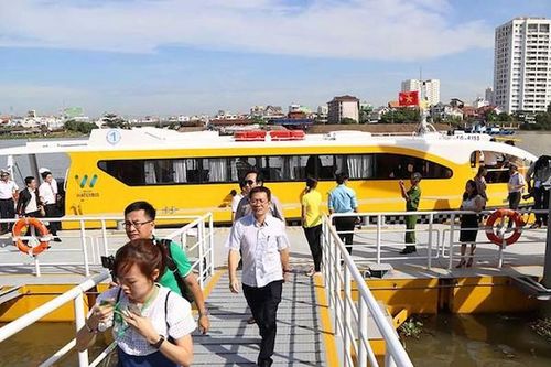 TP Hồ Chí Minh: Kiến nghị xe buýt không chở quá 20 khách để phòng dịch Covid-19
