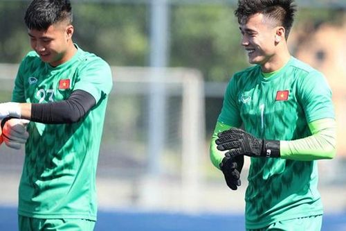Bóng đá Việt Nam hôm nay: AFF Cup 2020 không hoãn vì Covid-19. Buriram muốn chiêu mộ thủ môn U23 Việt Nam
