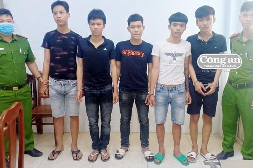 Kéo đồng bọn đi… rửa hận