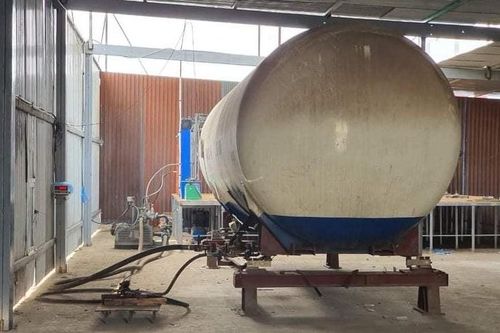 Công an triệt phá cơ sở chiết gas trái phép 'khủng' ở Hưng Yên