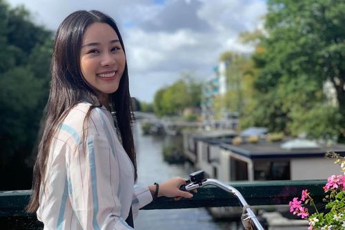 Người vợ nhiều tài lẻ kém 18 tuổi của ca sĩ Việt Hoàn