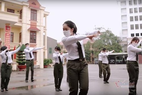 Vũ điệu 'Ghen Cô Vy' của Công an tỉnh Hải Dương