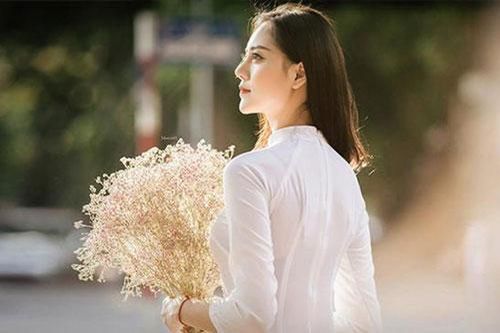 Phụ nữ thông minh cần biết 'sống để dạ, chết mang theo' những điều này