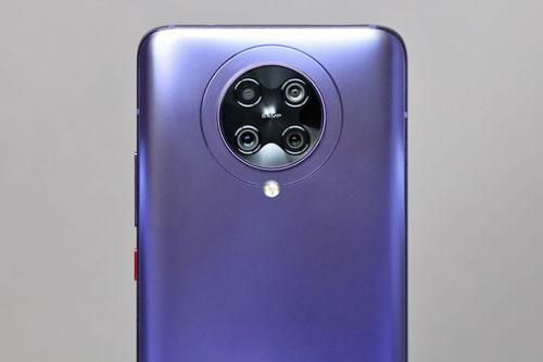 Smartphone chống nước, chip S865, pin 4.700 mAh, 4 camera sau, quay video 8K, giá 10 triệu