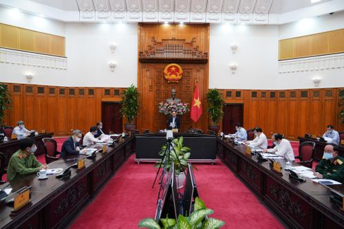 2 tuần cùng hành động