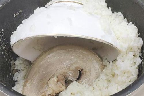 Bị mắng vì nấu cơm cho thịt sống vào giữa nồi, nhưng khi hưởng thành quả thì mẹ chồng lại muốn học theo nàng dâu
