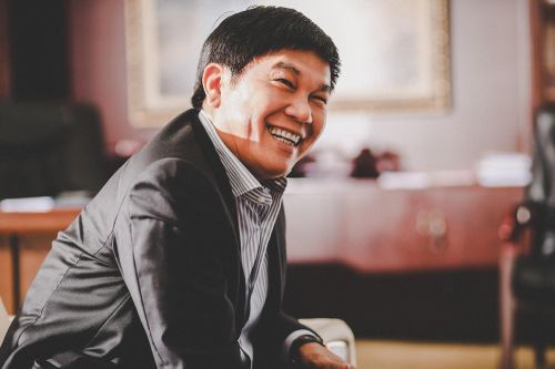 Con trai chủ tịch Hòa Phát chi 700 tỷ mua cổ phiếu trong 40 ngày