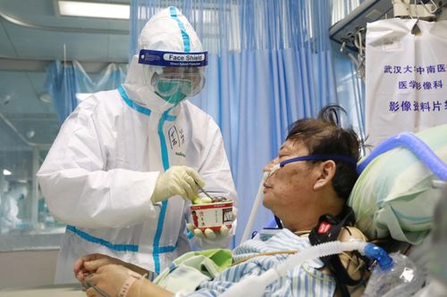 Ký ức 'chạy đua với thời gian' để cứu người của nữ y tá