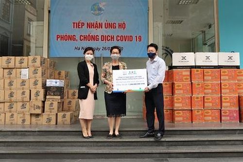 Nestlé Việt Nam hỗ trợ hơn 3 tỷ đồng chống dịch COVID-19