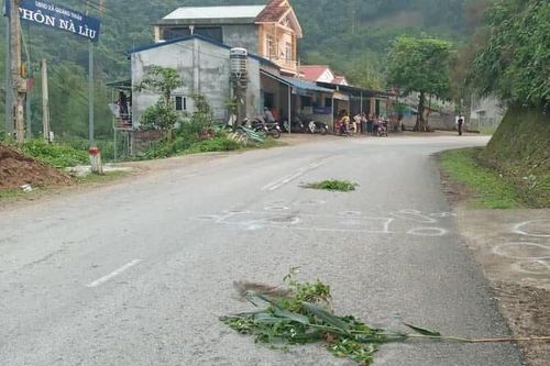 Chặn đường nhóm thanh niên vào 'địa bàn xã', 3 trai làng bị đâm thương vong