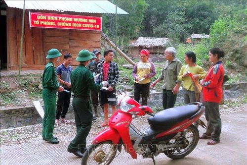 Kiểm soát chặt chẽ cửa khẩu, đường mòn, lối mở biên giới