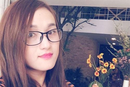 Cô vợ xinh đẹp nấu ăn ngon khiến chồng chẳng bao giờ muốn ra hàng