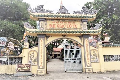 Câu chuyện xúc động giữ gìn sự thanh tịnh chốn thiền môn