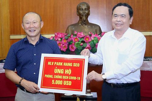 HLV Park ủng hộ 5.000 USD