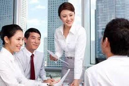 Tác động của văn hóa giao tiếp nội bộ, làm việc nhóm và văn hóa khen thưởng đến sự gắn bó của nhân viên Công ty FPT