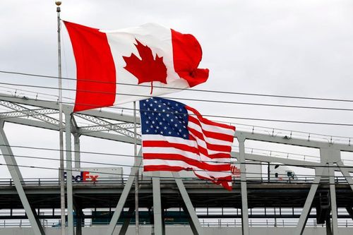 Mỹ tính đưa quân tới biên giới ngừa Covid-19, Canada phản đối dữ dội