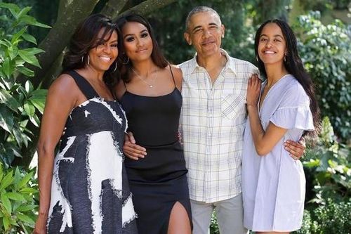Gia đình ông Obama gắn kết, sống đơn giản hơn mùa dịch