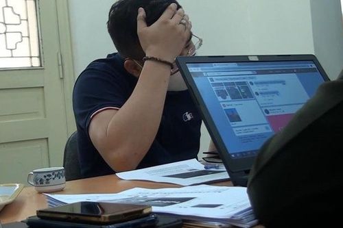 Xử lý 'người nổi tiếng' đăng hơn 200 tin bài thất thiệt về dịch Covid-19