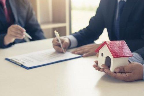 Mua nhà đất thế chấp ngân hàng: Tưởng 'khôn' hóa 'dại'!
